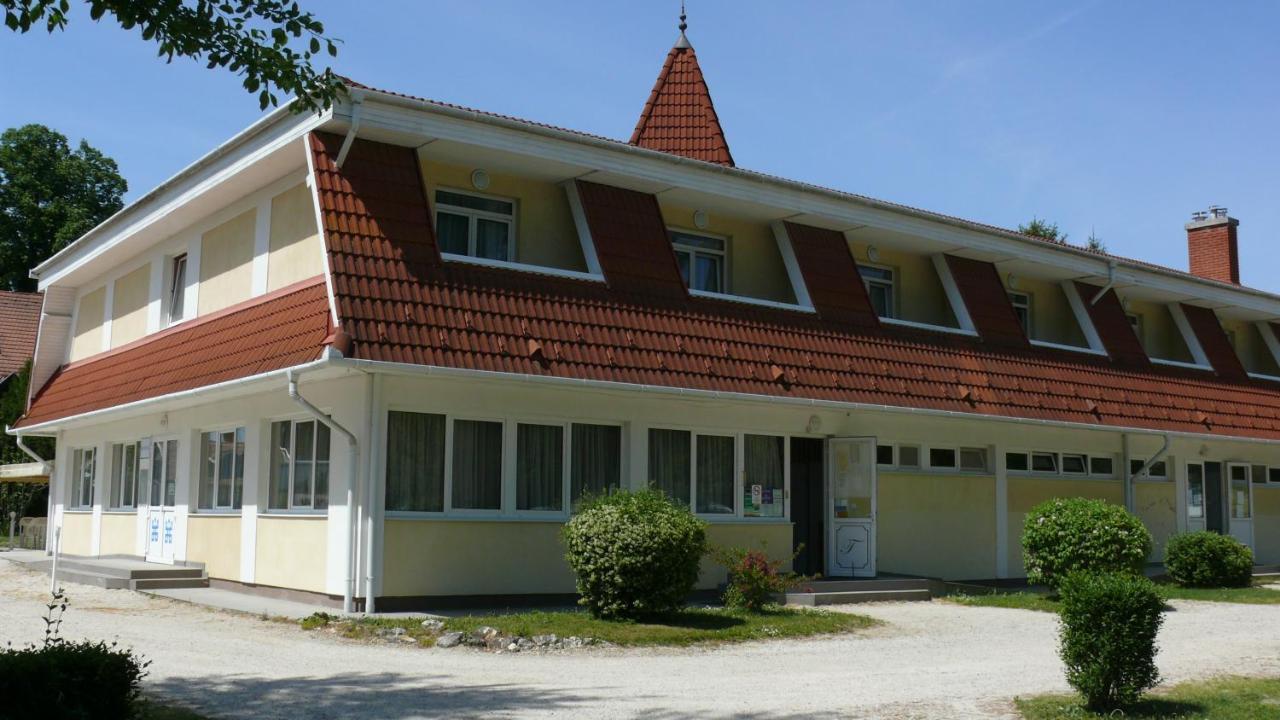 Lenti Thermal Panzio Екстериор снимка