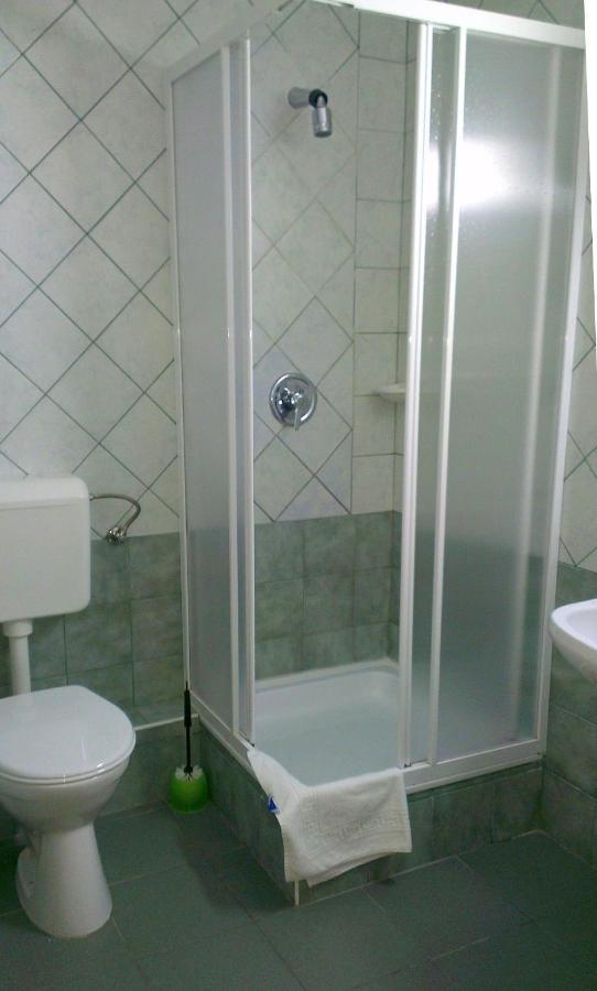 Lenti Thermal Panzio Стая снимка